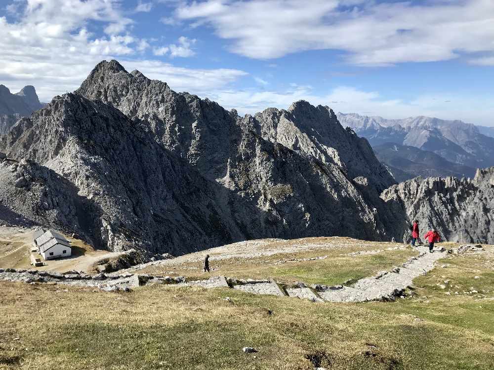 Karwendel Hafelekar - von Norden anspruchsvoll, von Süden ab Innsbruck mit der Bahn