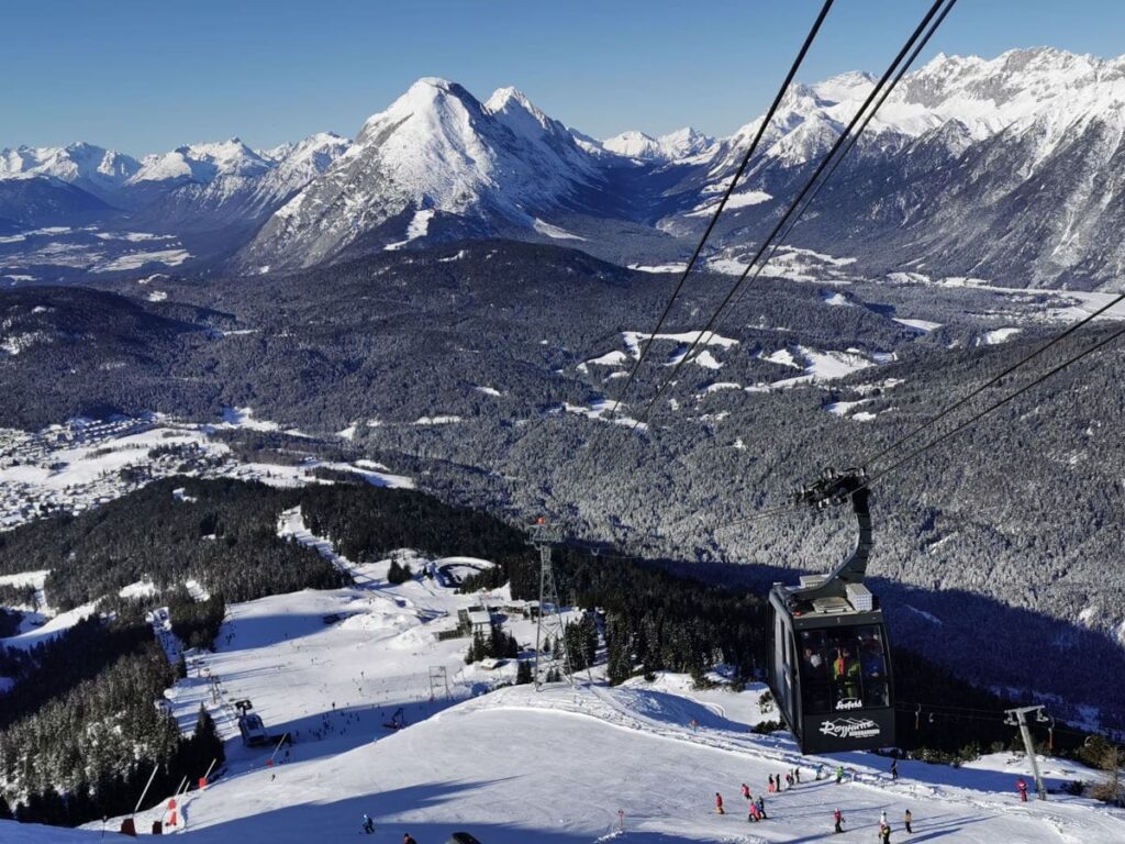 Skigebiet Rosshütte - das ist der Ausblick zum Wettersteingebirge