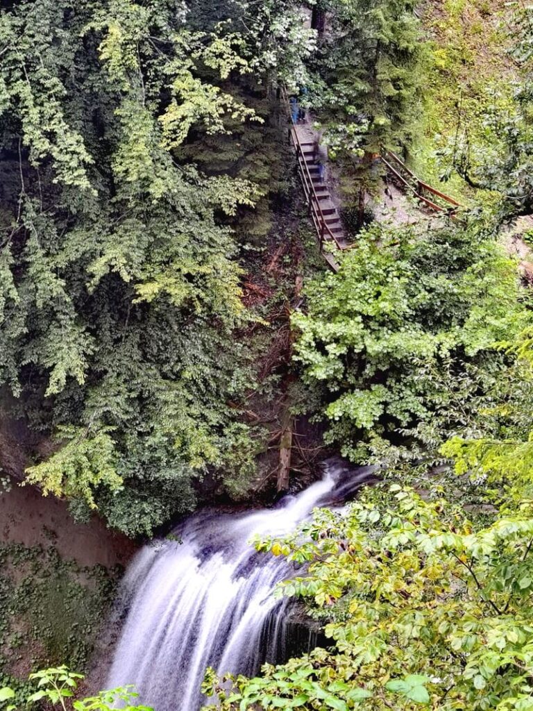 Alpen Highlights - die Scheidegger Wasserfälle