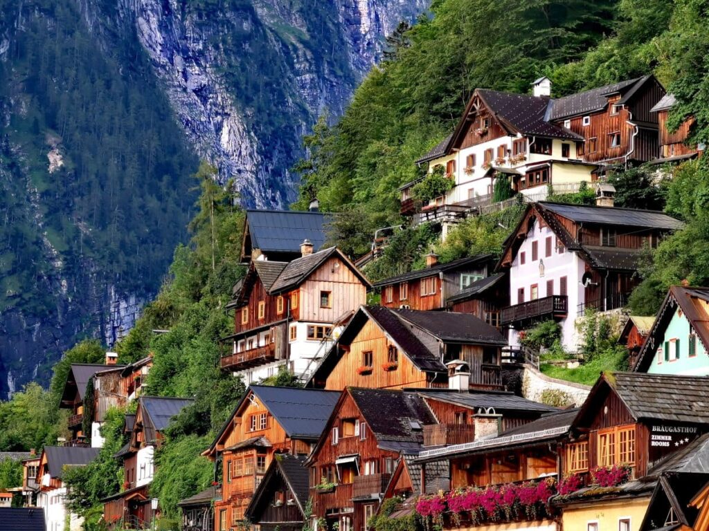 Einer der meistbesuchten Orte in den Alpen - Hallstatt am Hallstätter See